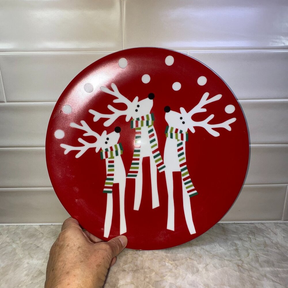 Crate & Barrell 2008 Red Reindeer dinner plates 12" - set of 3
